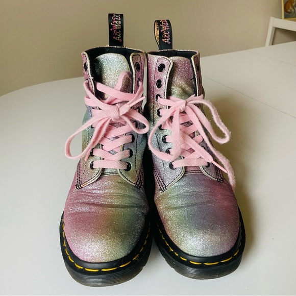 * SOLD * 🦄 Glittery pastel rainbow Doc Martens 🦄 - Picture 2 of 5